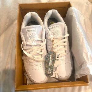 Reebok women’s Harlan classic run sneaker